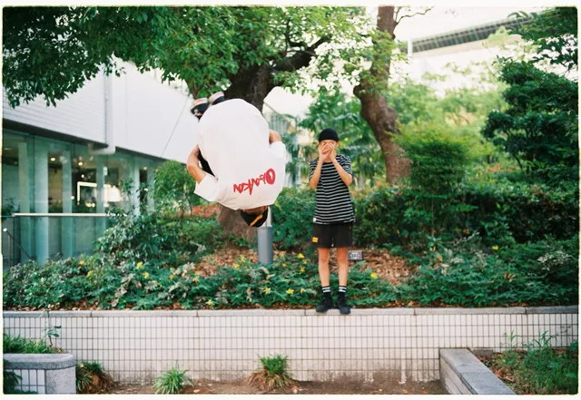 Handstand: film photograph by Ben Enbom, Japan